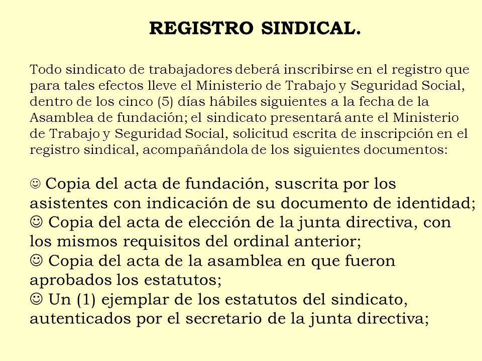 Copia del acta de la asamblea en que fueron aprobados los estatutos;