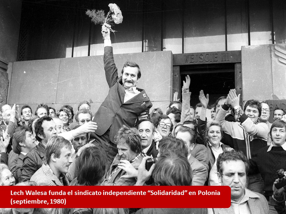 Lech Walesa funda el sindicato independiente Solidaridad en Polonia (septiembre, 1980)