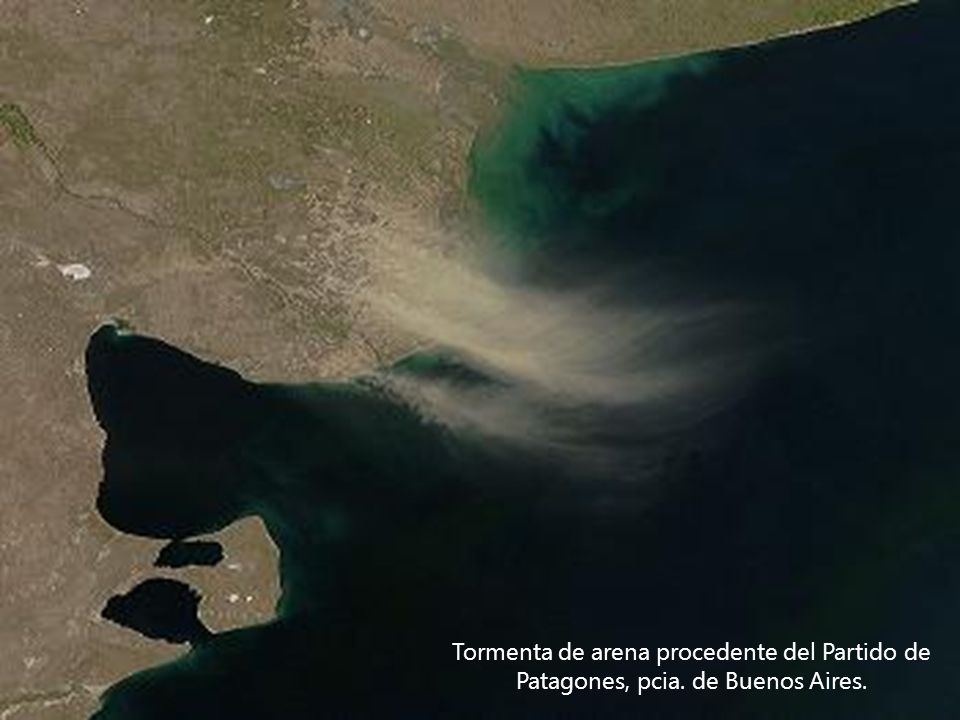 Tormenta de arena procedente del Partido de Patagones, pcia