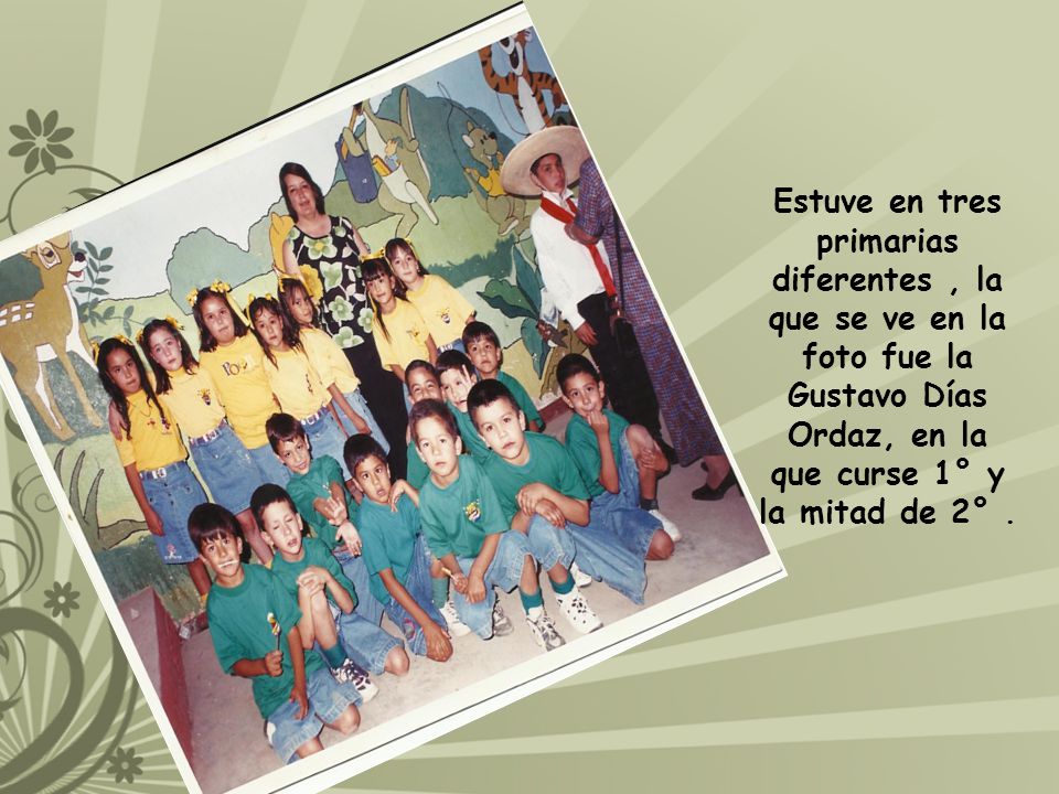Estuve en tres primarias diferentes , la que se ve en la foto fue la Gustavo Días Ordaz, en la que curse 1° y la mitad de 2° .