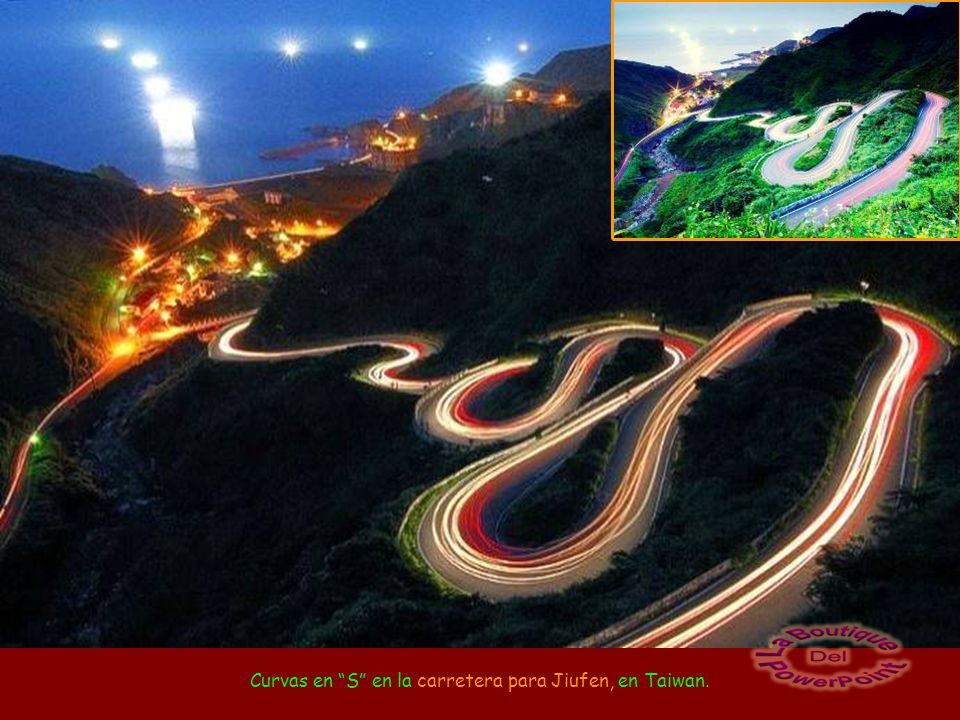 Curvas en S en la carretera para Jiufen, en Taiwan.