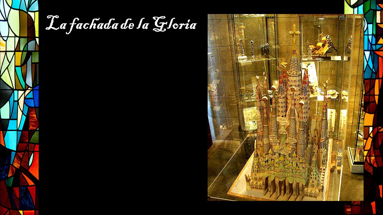 La fachada de la Gloria