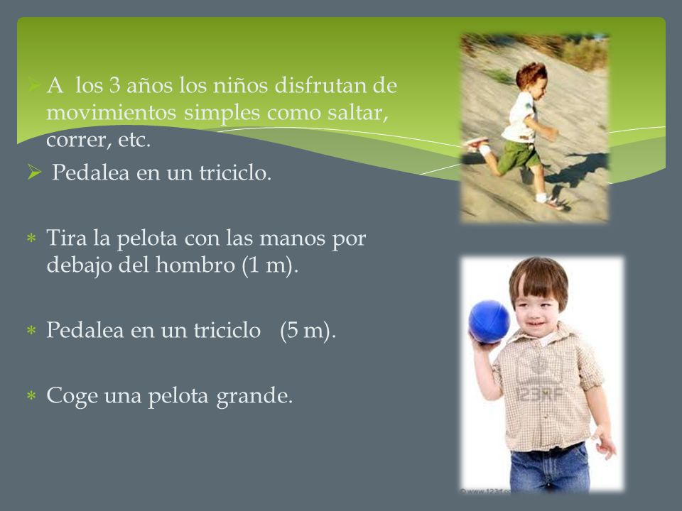 A los 3 años los niños disfrutan de movimientos simples como saltar, correr, etc.