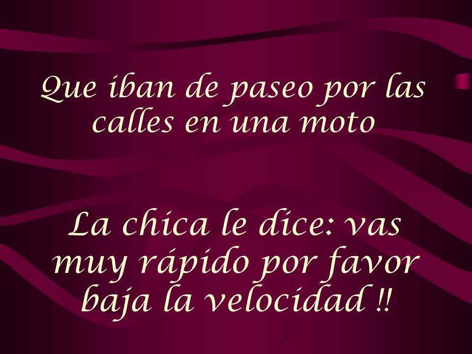 Que iban de paseo por las calles en una moto