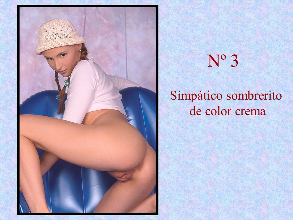 Simpático sombrerito de color crema