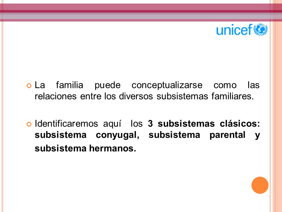 La familia puede conceptualizarse como las relaciones entre los diversos subsistemas familiares.