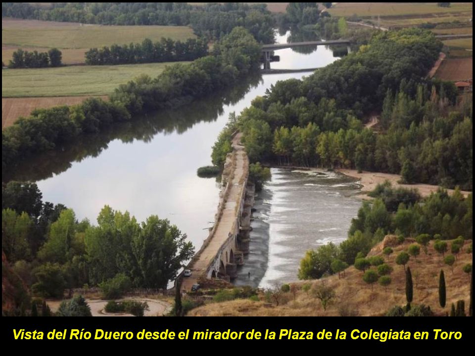 Vista del Río Duero desde el mirador de la Plaza de la Colegiata en Toro