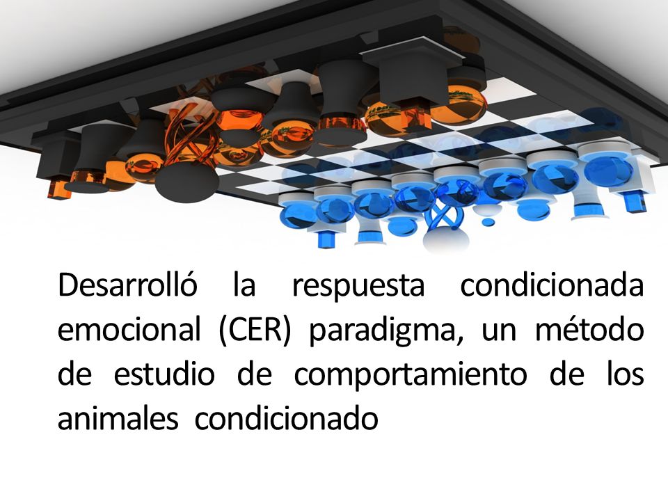 Desarrolló la respuesta condicionada emocional (CER) paradigma, un método de estudio de comportamiento de los animales condicionado