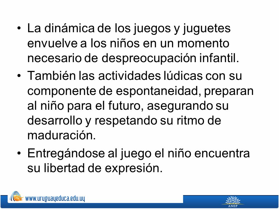 La dinámica de los juegos y juguetes envuelve a los niños en un momento necesario de despreocupación infantil.