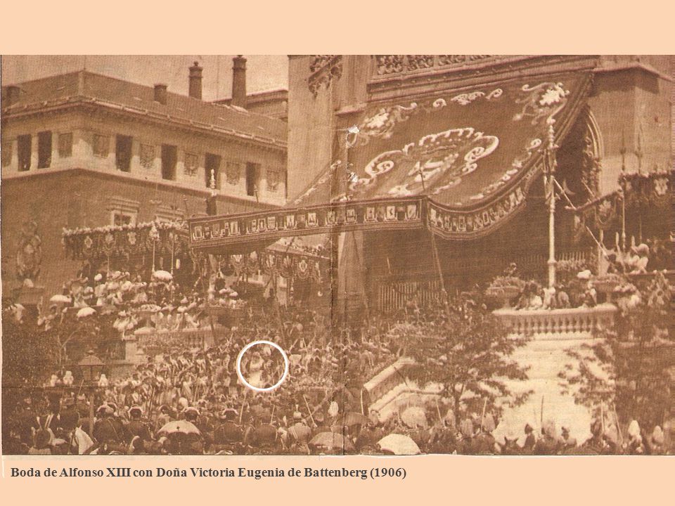 Boda de Alfonso XIII con Doña Victoria Eugenia de Battenberg (1906)
