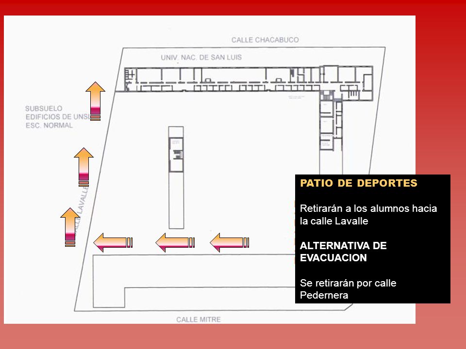 PATIO DE DEPORTES Retirarán a los alumnos hacia la calle Lavalle.
