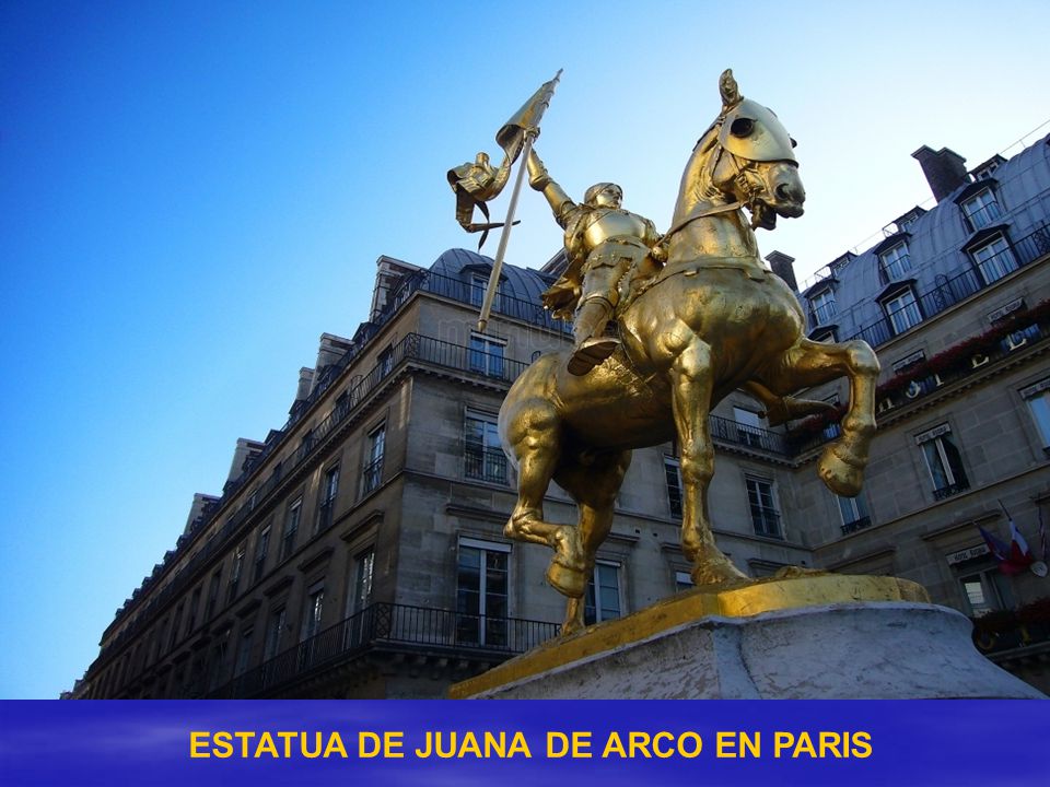 ESTATUA DE JUANA DE ARCO EN PARIS