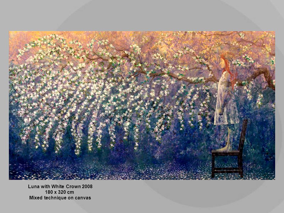 Luna with White Crown x 320 cm Mixed technique on canvas