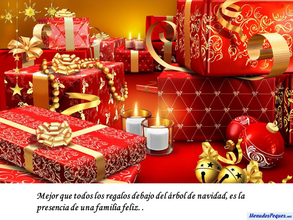 Mejor que todos los regalos debajo del árbol de navidad, es la presencia de una familia feliz. .