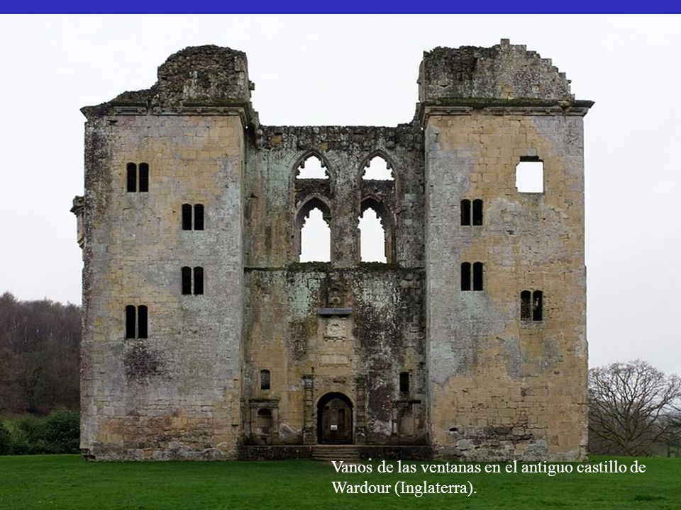 Vanos de las ventanas en el antiguo castillo de Wardour (Inglaterra).