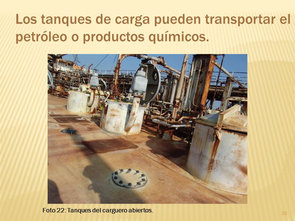 Los tanques de carga pueden transportar el petróleo o productos químicos.
