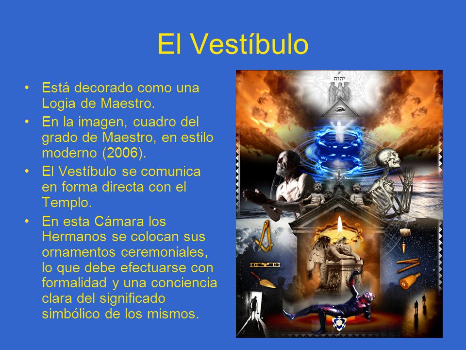 El Vestíbulo Está decorado como una Logia de Maestro.