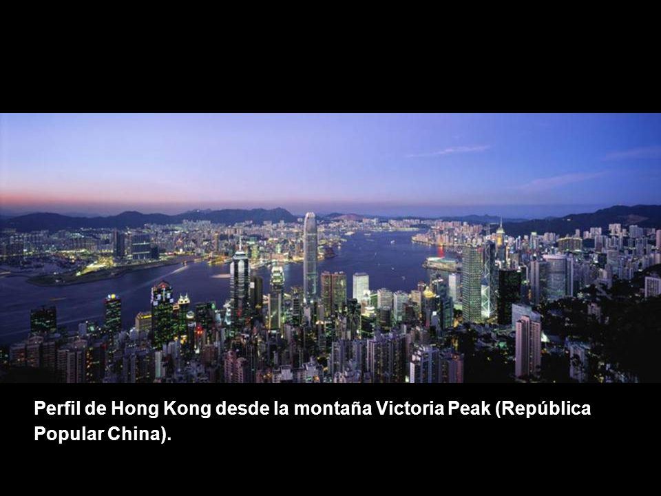 Perfil de Hong Kong desde la montaña Victoria Peak (República
