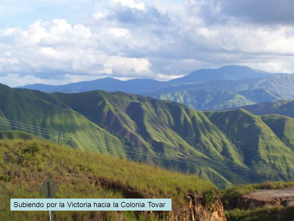 Subiendo por la Victoria hacia la Colonia Tovar