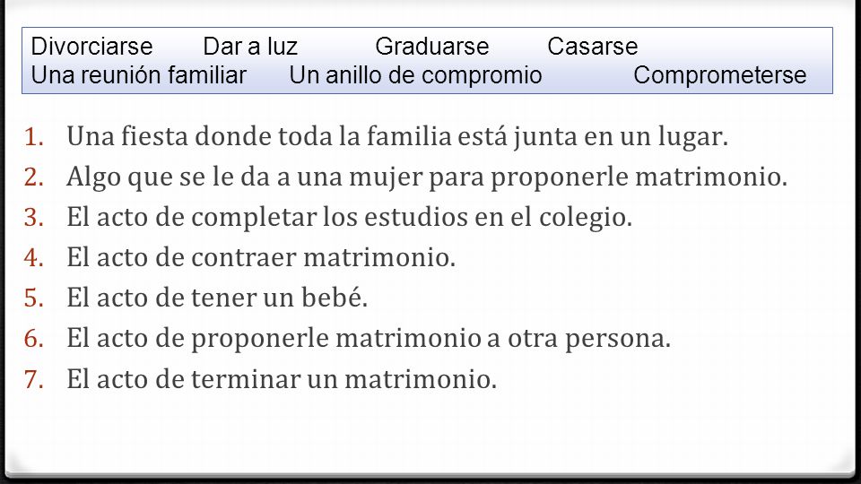 Una fiesta donde toda la familia está junta en un lugar.