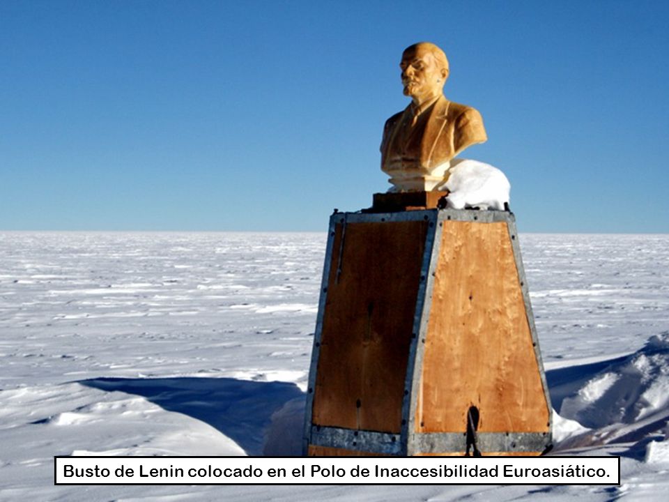 Busto de Lenin colocado en el Polo de Inaccesibilidad Euroasiático.