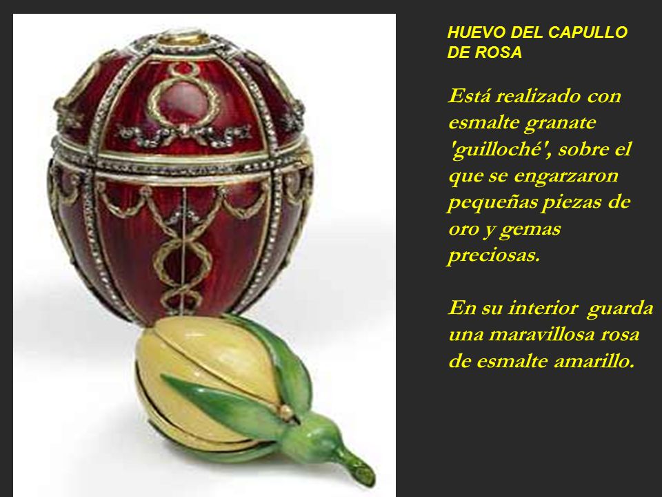 En su interior guarda una maravillosa rosa de esmalte amarillo.