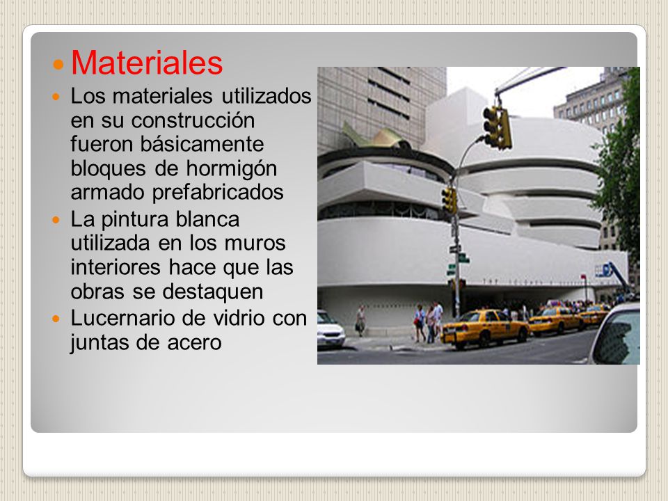 Materiales Los materiales utilizados en su construcción fueron básicamente bloques de hormigón armado prefabricados.