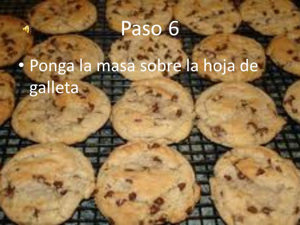 Paso 6 Ponga la masa sobre la hoja de galleta