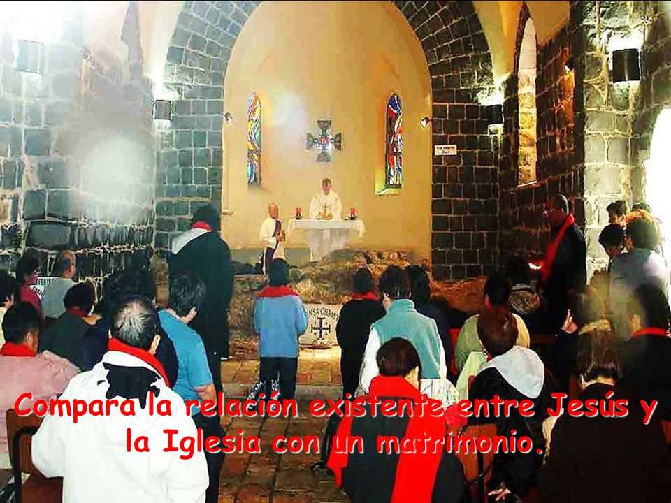 Compara la relación existente entre Jesús y la Iglesia con un matrimonio.
