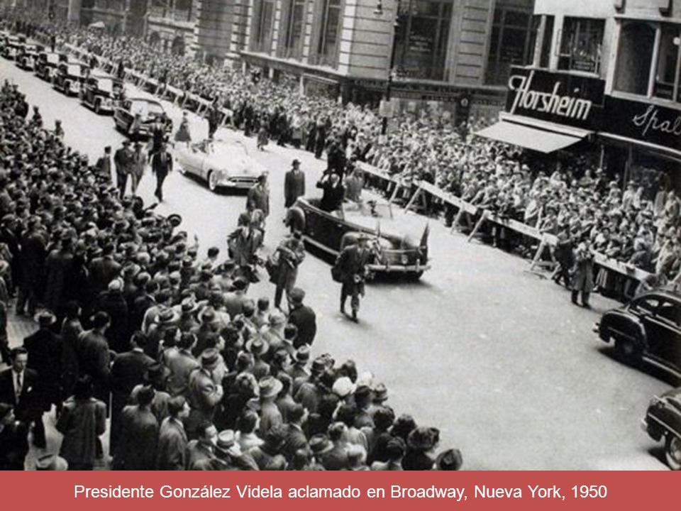 Presidente González Videla aclamado en Broadway, Nueva York, 1950