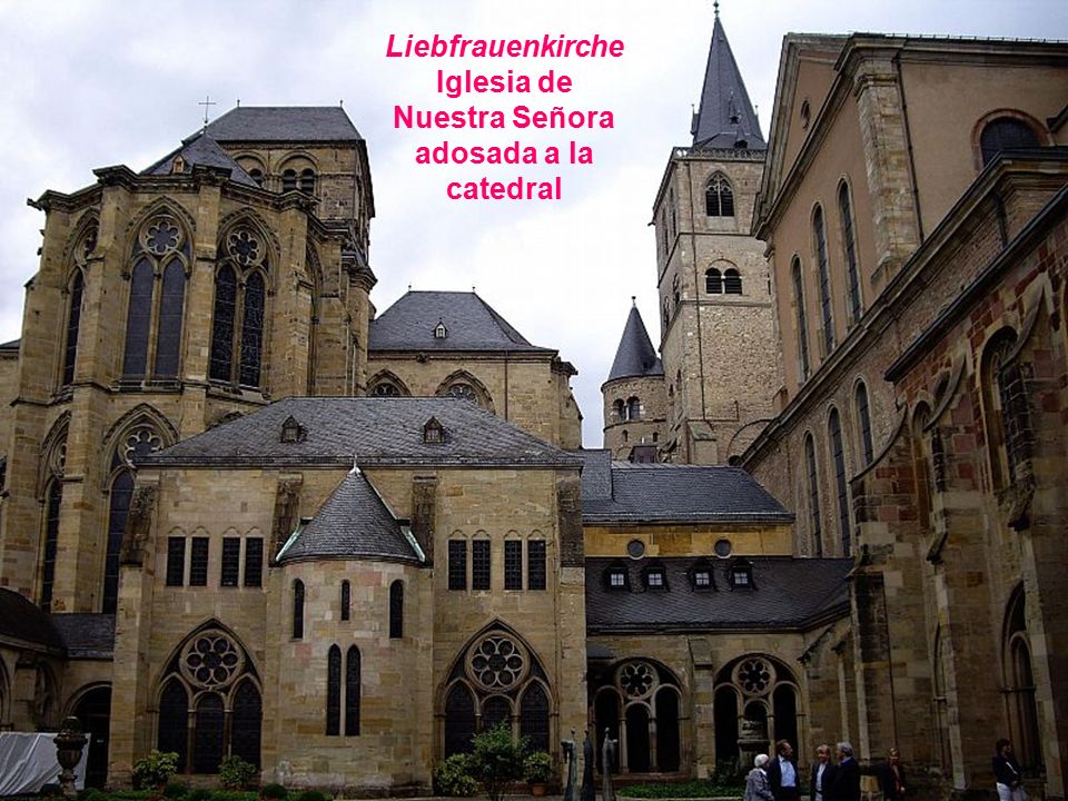 Liebfrauenkirche Iglesia de Nuestra Señora adosada a la catedral