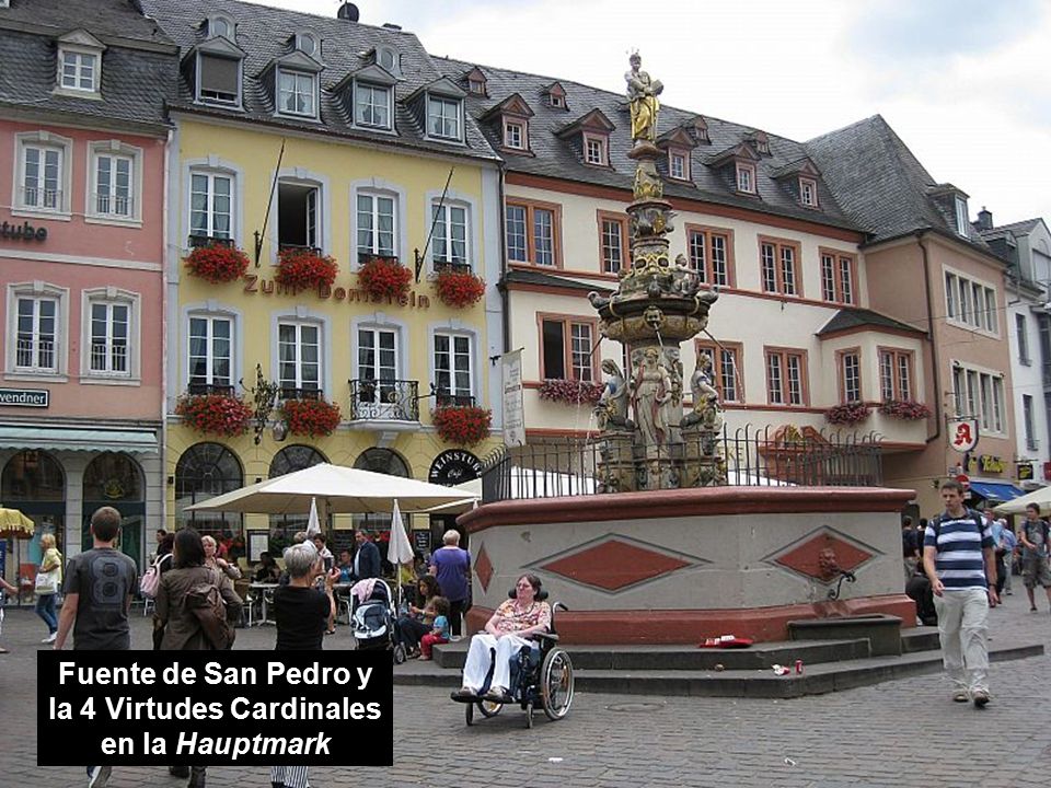 Fuente de San Pedro y la 4 Virtudes Cardinales en la Hauptmark