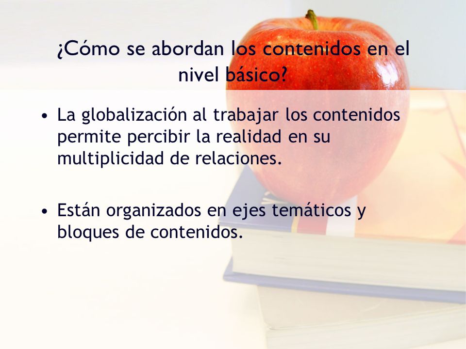 ¿Cómo se abordan los contenidos en el nivel básico