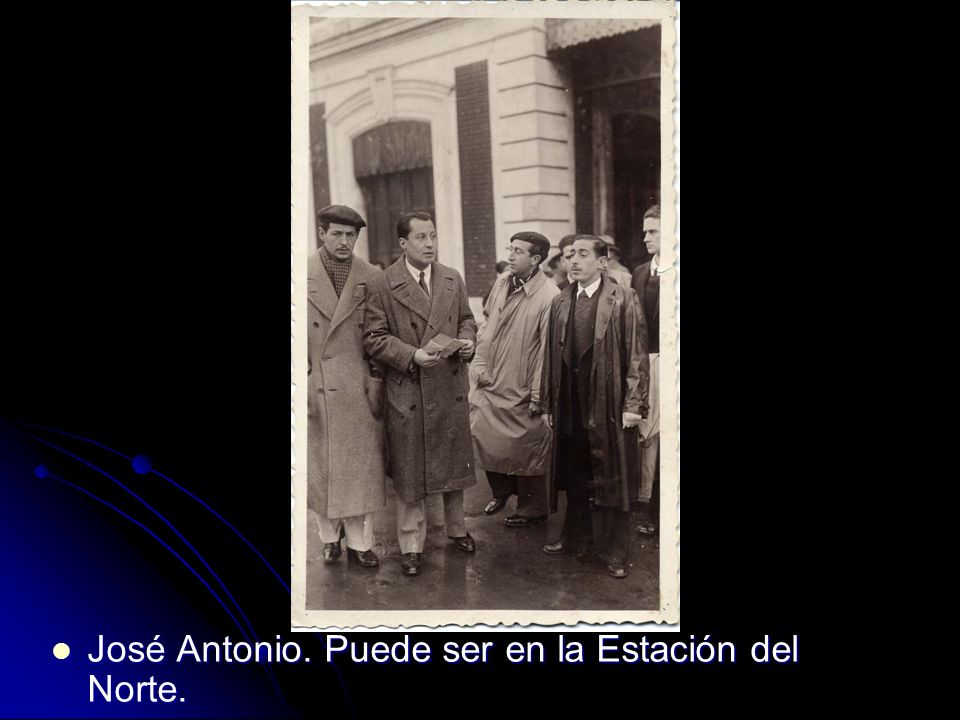 José Antonio. Puede ser en la Estación del Norte.