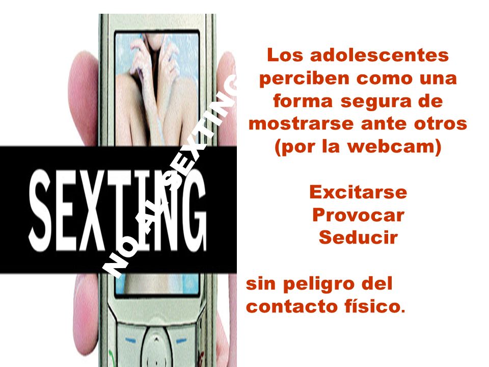 Los adolescentes perciben como una forma segura de mostrarse ante otros (por la webcam)